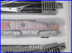 Hawthorne Village Bachmann Denver Broncos Train Engine Car Track Set HO NFL Hawthorne Village Bachmann Denver Broncos Train Engine Car Track Set HO NFL
