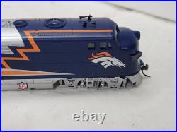 Hawthorne Village Bachmann Denver Broncos Train Engine Car Track Set HO NFL Hawthorne Village Bachmann Denver Broncos Train Engine Car Track Set HO NFL