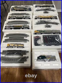 Hawthorne Village NFL Green Bay Packers Train 8 Car Set Track & Ps