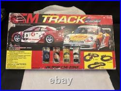 Hot Speed King 3000 Champions Battery Operated Track Racing Series Slot Car Set