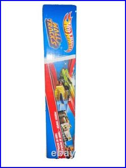 Hot Wheels 2011 Wall Tracks Power Tower Motorized Sealed Set NEW NIB