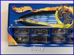Hot Wheels Alien Attack Set Includes 10 Cars + 1 Hot Wheels Car 2002 New