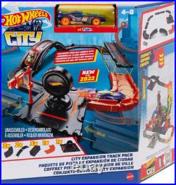 Hot Wheels City Track Pack, 10 Piece Set Includes Track Base & Various Track Pie