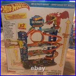 Hot Wheels City Ultimate Garage Track Set with 2 Die-Cast Toy Cars & Car-Eating