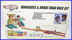 Hot Wheels Classics Mongoose & Snake VW Drag Drag Race Track Set MIB