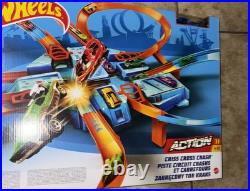 Hot Wheels Criss Cross Crash Track Set