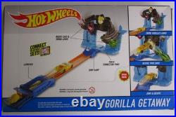 Hot Wheels DLG52 Gorilla Getaway Track Set & Silver / Clear Car RARE 2015 NEW