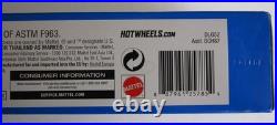 Hot Wheels DLG52 Gorilla Getaway Track Set & Silver / Clear Car RARE 2015 NEW