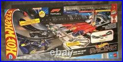 Hot Wheels Formula 1 Grand Prix & Sprint Race Circuit Track Set (6 F1 Cars)