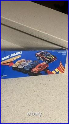 Hot Wheels G-Force Stunt Race Track Set 1988 Iroc & 4 Monster Trucks NOS SEALED