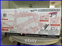 Hot Wheels GXX41-Mario Kart Rainbow Road Track Set