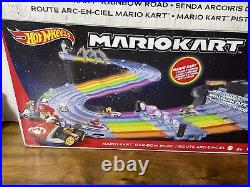 Hot Wheels GXX41-Mario Kart Rainbow Road Track Set