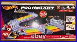 Hot Wheels GXX41-Mario Kart Rainbow Road Track Set NIB