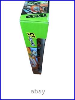 Hot Wheels HW Workshop TRACK BUILDER Mega Pk with Tower Starter Set & 5 Cars 2014