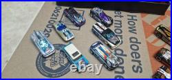 Hot Wheels Highway 35 World Race Case Full Set 35 Cars (Comics & Tokens)