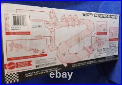 Hot Wheels MARIOKART Rainbow Road Raceway Track Set (SEALED) Mario Kart