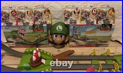 Hot Wheels Mario Kart Circuit Track, Piranha Plant & Thwomp Exp Tracks + 8 Cars Hot Wheels Mario Kart Circuit Track, Piranha Plant & Thwomp Exp Tracks + 8 Cars
