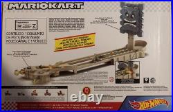 Hot Wheels Mario Kart Circuit Track, Piranha Plant & Thwomp Exp Tracks + 8 Cars Hot Wheels Mario Kart Circuit Track, Piranha Plant & Thwomp Exp Tracks + 8 Cars