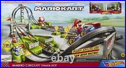 Hot Wheels Mario Kart Circuit Track Set with 164 Scale DIE-CAST Kart Replica Ag