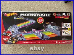 Hot Wheels Mario Kart Rainbow Road King Boo Raceway Race Track Set IN HAND
