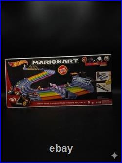 Hot Wheels Mario Kart Rainbow Road Play Set GXX41-DN2A Multicolor Car Toy
