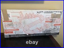 Hot Wheels Mario Kart Rainbow Road Race Track Set Factory Sealed Brand New