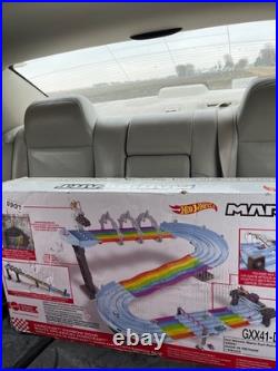 Hot Wheels Mario Kart Rainbow Road Race Track Set Lights & Sounds