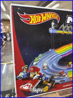 Hot Wheels Mario Kart Rainbow Road Race Track Set Lights & Sounds Brand New Hot Wheels Mario Kart Rainbow Road Race Track Set Lights & Sounds Brand New