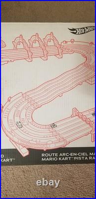Hot Wheels Mario Kart Rainbow Road Race Track Set Lights & Sounds Brand New