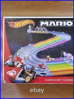 Hot Wheels Mario Kart Rainbow Road Raceway Track Set BRAND NEW IN STOCK