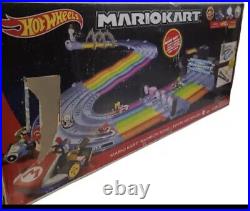 Hot Wheels Mario Kart Rainbow Road Raceway Track Set with Lights & Sound Openbox