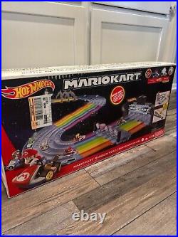Hot Wheels, Mario Kart Rainbow Road Track Set. BRAND NEW-ORIGINAL BOX