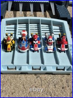 Hot Wheels Mario Kart Rainbow Road Track Set Raceway Works Complete 5 Cars
