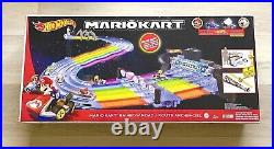Hot Wheels Nintendo Mario Kart Rainbow Road Raceway 8-Foot Track Set