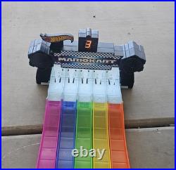Hot Wheels Nintendo Mario Kart Rainbow Road Raceway Track Set Hot Wheels Nintendo Mario Kart Rainbow Road Raceway Track Set