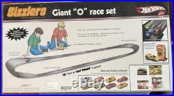 Hot Wheels Sizzlers Giant O Race Set Fat Track 2006 MIB/Never Opened Hot Wheels Sizzlers Giant O Race Set Fat Track 2006 MIB/Never Opened
