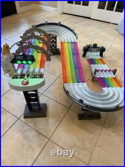 Hot Wheels Super Mario Kart Rainbow Road Raceway Track Set Complete with 5 Cars