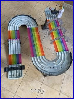 Hot Wheels Super Mario Kart Rainbow Road Raceway Track Set Complete with 5 Cars