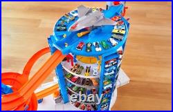 Hot Wheels Super Ultimate Garage Track Set With 4 164 Scale Cars Over 3-Feet