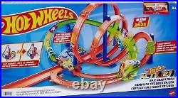 Hot Wheels Toy Car Track Set Action Epic Crash Dash with 164 Scale Vehicle