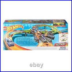 Hot Wheels Toy Car Track Set Colossal Crash More Than 5-Ft Wide Powered by Mo