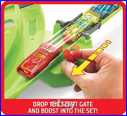Hot Wheels Toy Car Track Set Colossal Crash, More than 5-Ft Wide, Powered by Mot
