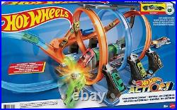 Hot Wheels Toy Car Track Set, Corkscrew Crash with 164 Scale Car, 3 Crash