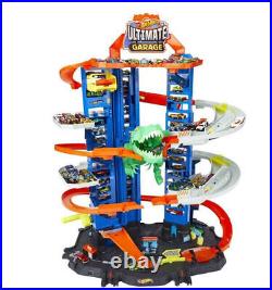 Hot Wheels Track Set and 2 Toy Cars City Ultimate Garage Playset