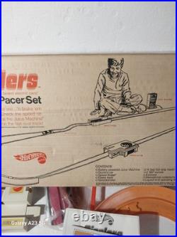Hot Wheels Vintage Newport Pacer Set Track 1969 With Box And Car Almost Complete Hot Wheels Vintage Newport Pacer Set Track 1969 With Box And Car Almost Complete