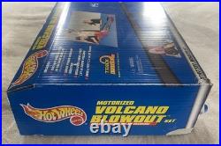 Hot Wheels Volcano Blowout Set 1997 Playset Race Track COMPLETE, Open Box