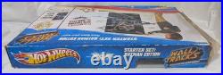 Hot Wheels Wall Tracks Starter Set Batman Edition Dark Knight New Damaged Box