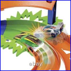 Hot Wheels Whip Around Raceway Track Set (HTK17) Scale 1/64 Cars