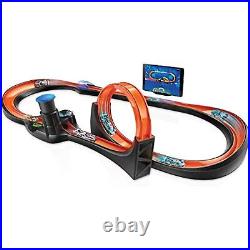 Hot Wheels id Smart Track Starter Kit with 3 Exclusive Cars, Track Pieces and