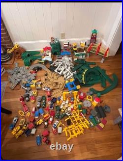 Huge Geo Trax Lot Train Cars Buildings Tracks Accessories